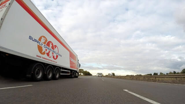 hgv on motorway